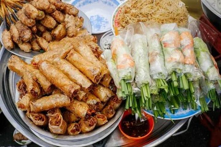 Chuyên gia Hotspot Matrix phân tích: Mua váy hoa mà không biết 4 và marketing video